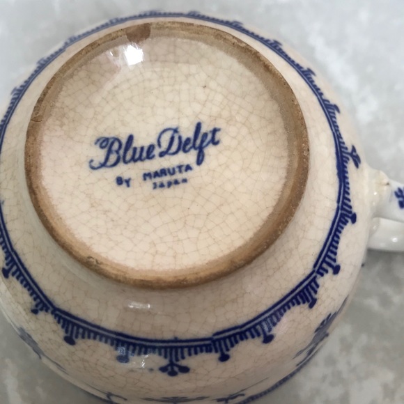 Vintage Blue Delft Teacups - Picture 9 of 10